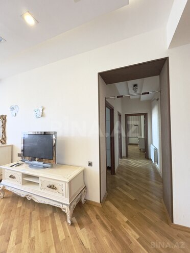 Сдаётся 3-комн. новостройка 100 м², Бинагадинский р., photo 9 from 17