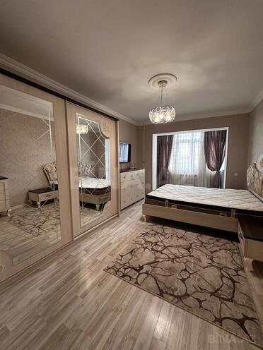 Продаётся 3-комн. вторичка 77 м², м. Элмляр Академиясы, photo 4 from 12