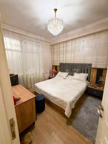 Сдаётся 2-комн. новостройка 70 м², м. 28 мая, photo 1 from 10