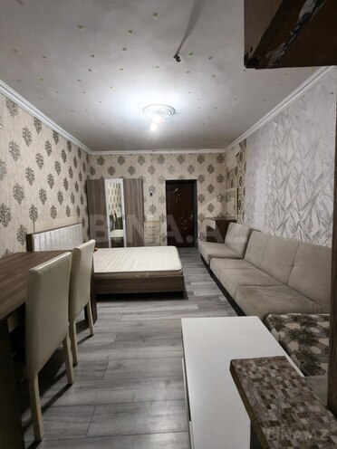 Продается 1-комн. вторичка 19.5 м², пос. Бадамдар, photo 1 from 8