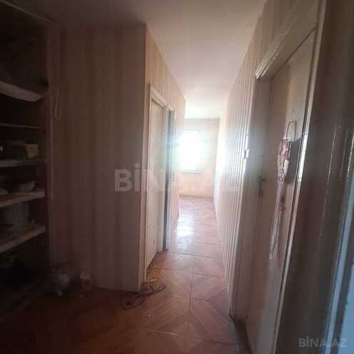 Продаётся 3-комн. вторичка 75 м², м. Нефтчиляр, photo 13 from 14