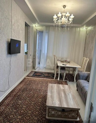 Satılır 2 otaqlı köhnə tikili 55 m², Memar Əcəmi m., photo 1 from 15