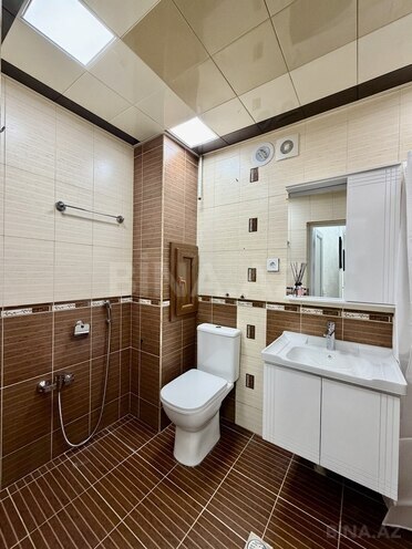 Продается 2-комн. вторичка 65 м², м. Халглар Достлугу, photo 18 from 27