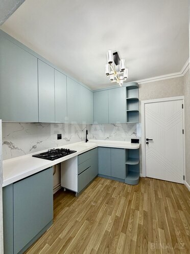Продается 2-комн. вторичка 65 м², м. Халглар Достлугу, photo 10 from 27