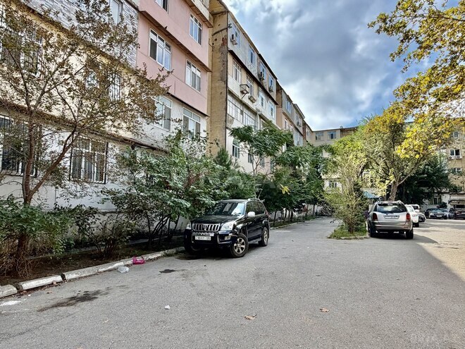 Продается 2-комн. вторичка 65 м², м. Халглар Достлугу, photo 24 from 27
