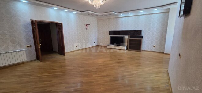 Satılır 4 otaqlı yeni tikili 200 m², 28 May m., photo 1 from 22