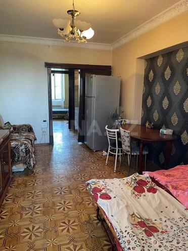 Продаётся 2-комн. вторичка 65 м², м. Элмляр Академиясы, photo 1 from 9