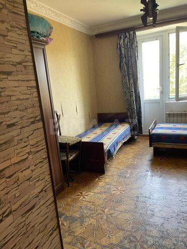 Продаётся 2-комн. вторичка 65 м², м. Элмляр Академиясы, photo 4 from 9
