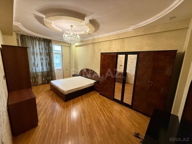 Сдаётся 3-комн. новостройка 120 м², м. Кара Караев, photo 4 from 12