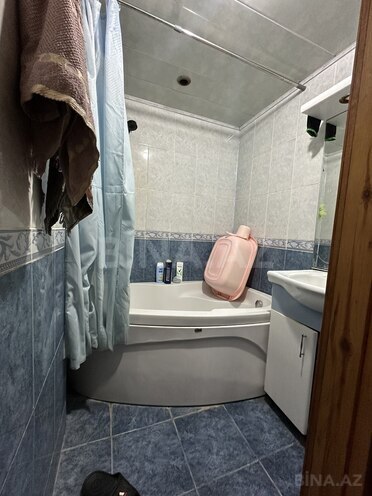Satılır 3 otaqlı köhnə tikili 75 m², Xalqlar Dostluğu m., photo 12 from 14