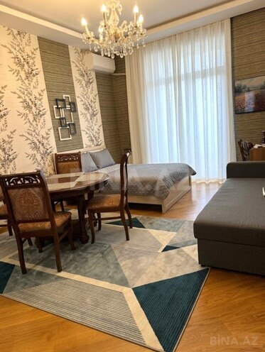 Продаётся 3-комн. вторичка 90 м², м. Нариман Нариманов, photo 5 from 10