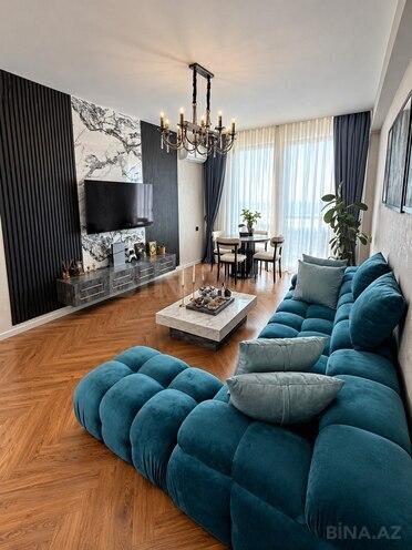 Продается 2-комн. новостройка 63 м², м. Гянджлик, photo 1 from 13