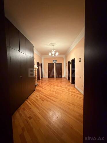 Продается 8-комн. дом/дача 240 м², Бинагадинский р., photo 5 from 20