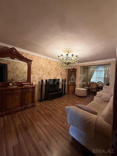 Satılır 2 otaqlı köhnə tikili 47 m², Elmlər Akademiyası m., photo 1 from 9