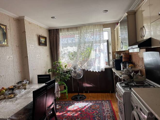 Satılır 3 otaqlı köhnə tikili 75 m², Xalqlar Dostluğu m., photo 5 from 14