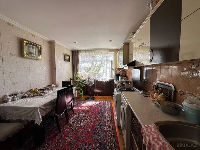 Satılır 3 otaqlı köhnə tikili 75 m², Xalqlar Dostluğu m., photo 4 from 14