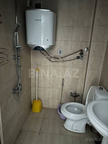Продаётся 2-комн. вторичка 32 м², м. Элмляр Академиясы, photo 10 from 21