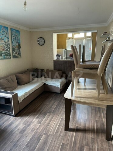 Продаётся 2-комн. вторичка 32 м², м. Элмляр Академиясы, photo 1 from 21