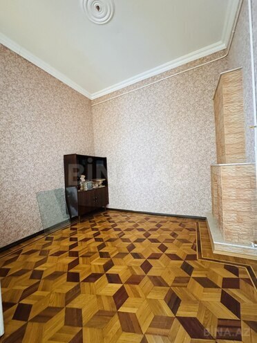 Satılır 4 otaqlı köhnə tikili 96 m², Sahil m., photo 8 from 20
