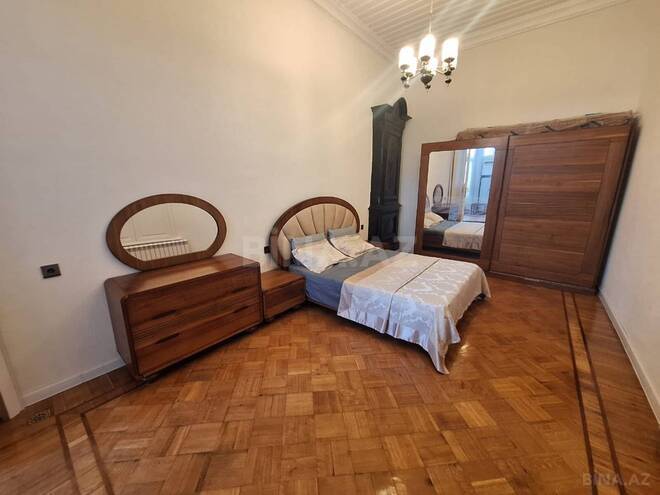 Продаётся 2-комн. вторичка 72 м², м. Сахил, photo 4 from 14