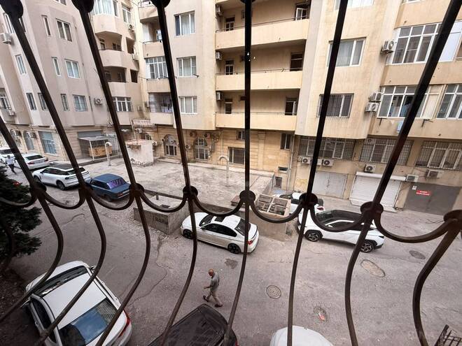 Сдаётся 3-комн. новостройка 135 м², м. Нариман Нариманов, photo 12 from 28