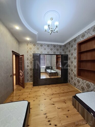 Сдаётся 7-комн. офис 300 м², м. Насими, photo 30 from 32