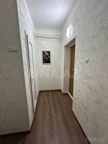 Продается 1-комн. вторичка 30 м², м. Халглар Достлугу, photo 1 from 19