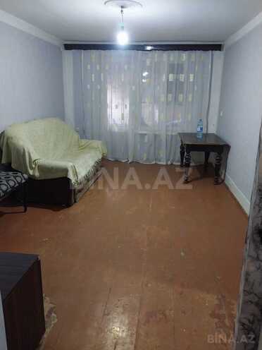 Сдается 2-комн. вторичка 50 м², м. Кара Караев, photo 4 from 11