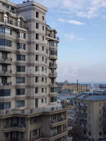 Сдаётся 3-комн. новостройка 160 м², м. Ичеришехер, photo 1 from 20
