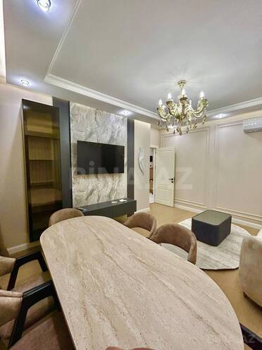 İcarəyə verilir 3 otaqlı yeni tikili 90 m², Bakmil m., photo 3 from 14