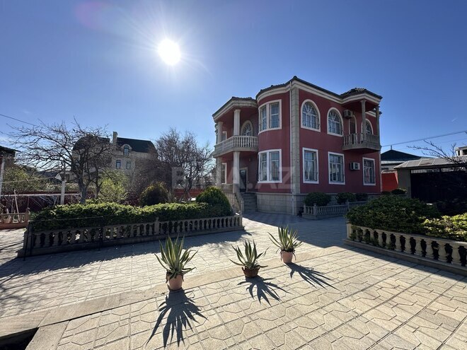 Продается 6-комн. дом/дача 300 м², пос. Ази Асланова, photo 1 from 30