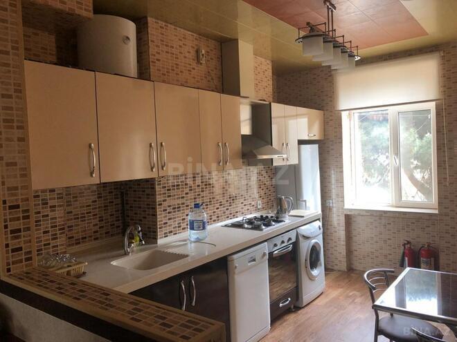İcarəyə verilir 3 otaqlı köhnə tikili 80 m², Sahil m., photo 12 from 18