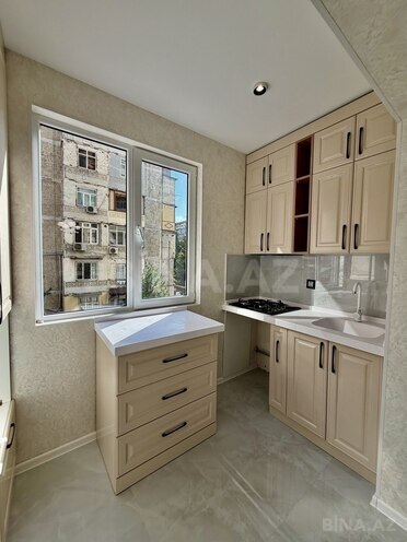 Продается 2-комн. вторичка 48 м², м. Халглар Достлугу, photo 13 from 25