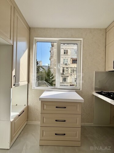 Продается 2-комн. вторичка 48 м², м. Халглар Достлугу, photo 14 from 25