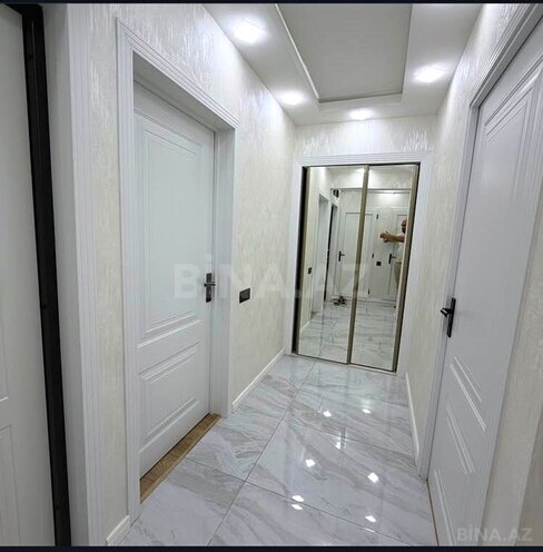 Продается 2-комн. вторичка 65 м², м. Ази Асланов, photo 7 from 12