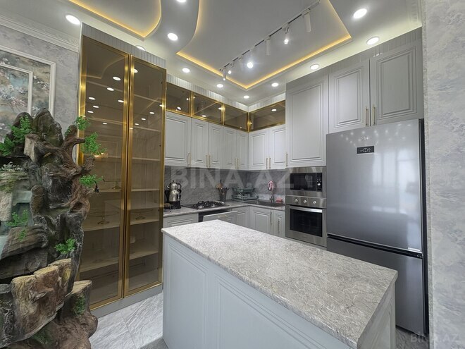 Сдается 3-комн. новостройка 150 м², Абшеронcкий  р., photo 11 from 26