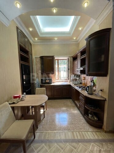 Satılır 3 otaqlı köhnə tikili 85 m², 28 May m., photo 7 from 17