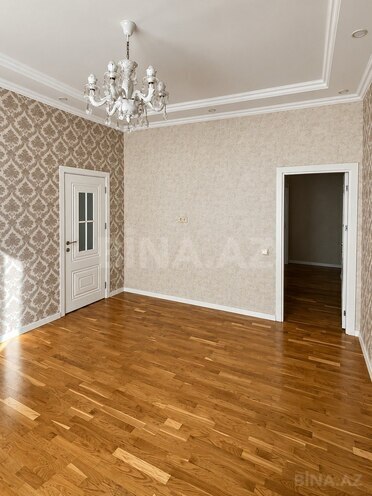 Продаётся 3-комн. новостройка 81 м², м. Иншаатчылар, photo 8 from 13