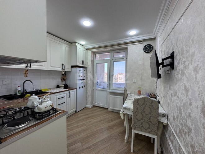 Satılır 3 otaqlı köhnə tikili 85 m², Əhmədli m., photo 1 from 15
