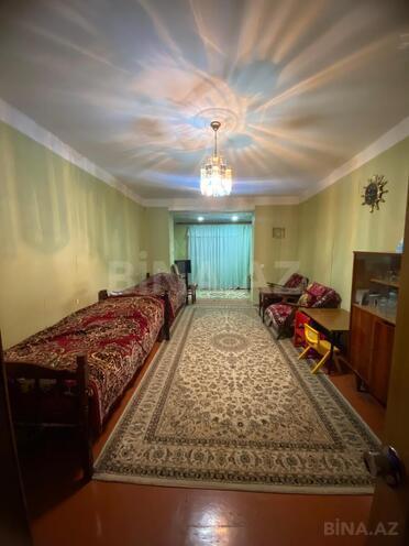 Satılır 3 otaqlı köhnə tikili 70 m², Elmlər Akademiyası m., photo 1 from 11