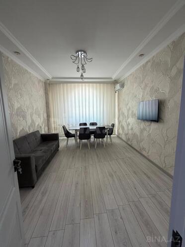 Сдается 3-комн. новостройка 90 м², пос. Масазыр, photo 1 from 13
