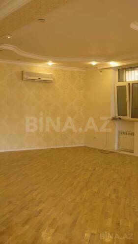 Satılır 6 otaqlı həyət evi/bağ evi 320 m², Badamdar q., photo 11 from 14