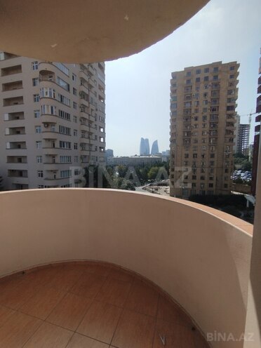Сдается 4-комн. новостройка 105 м², м. Элмляр Академиясы, photo 14 from 22