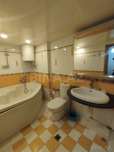 Сдается 4-комн. новостройка 105 м², м. Элмляр Академиясы, photo 10 from 22