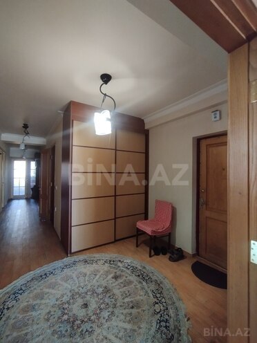 Сдается 4-комн. новостройка 105 м², м. Элмляр Академиясы, photo 21 from 22