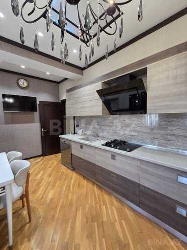 İcarəyə verilir 3 otaqlı yeni tikili 136 m², 28 May m., photo 8 from 26
