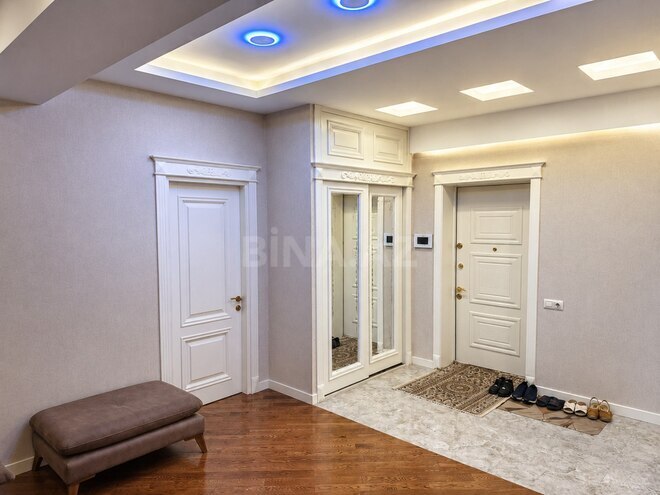 Продаётся 3-комн. новостройка 136 м², м. Иншаатчылар, photo 8 from 12