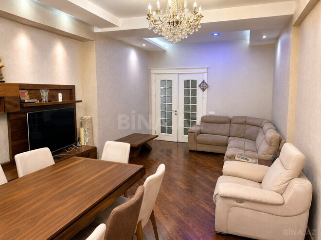 Продаётся 3-комн. новостройка 136 м², м. Иншаатчылар, photo 4 from 12