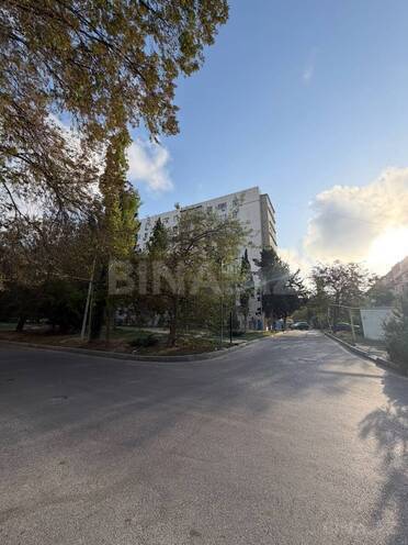 Satılır 2 otaqlı köhnə tikili 65 m², Xalqlar Dostluğu m., photo 16 from 19