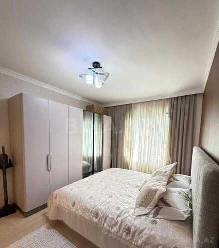 Satılır 4 otaqlı köhnə tikili 110 m², İnşaatçılar m., photo 7 from 14